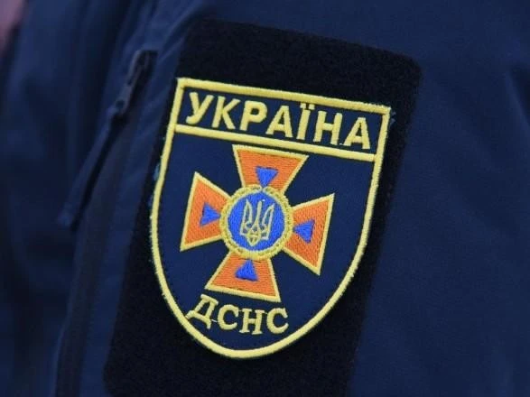 В Одесі трирічна дівчинка опинилася у пастці власного стільця: знадобилася допомога ДСНС В Одесі трирічна дівчинка опинилася у пастці власного стільця: знадобилася допомога ДСНС